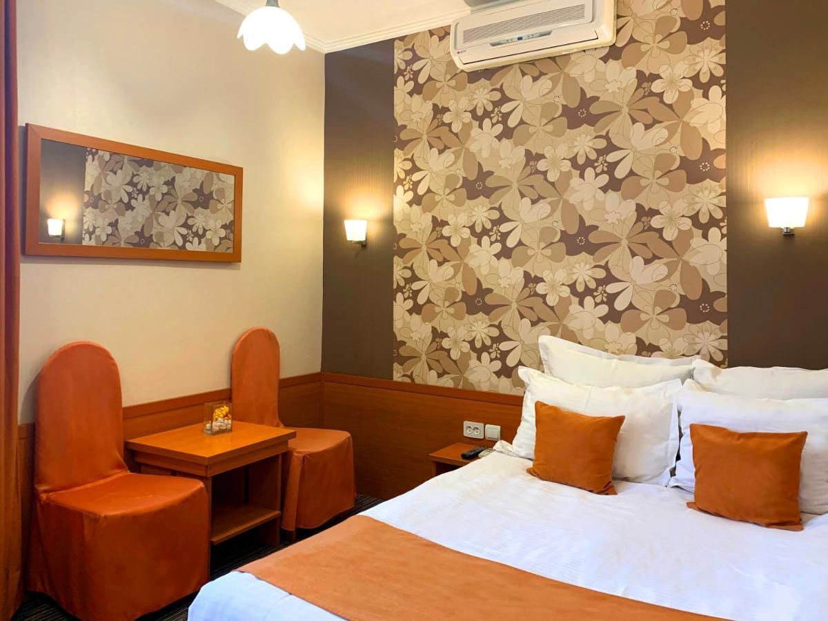 Economy Room In Hotel Eney Lviv Dış mekan fotoğraf