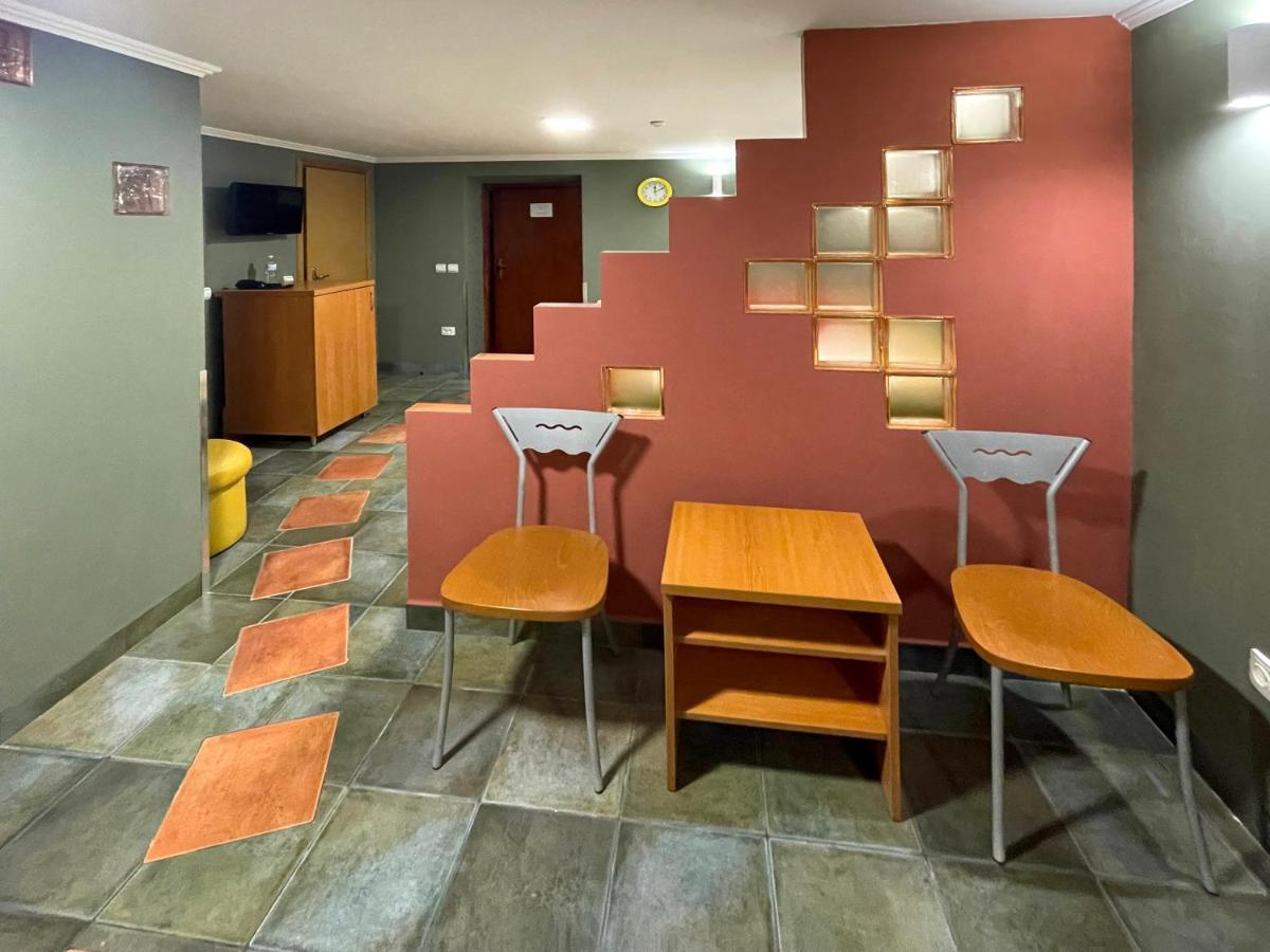 Economy Room In Hotel Eney Lviv Dış mekan fotoğraf